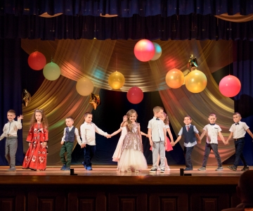 Випускний Світлинка 2018 рік