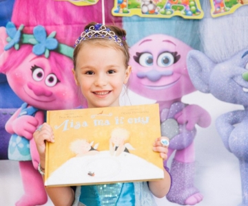 День народження у Поліни