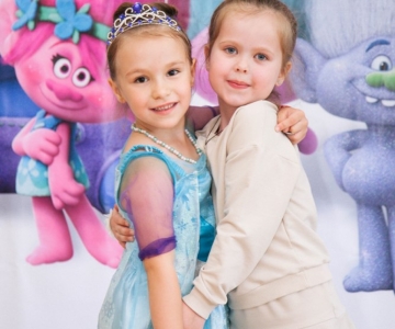 День народження у Поліни