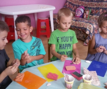 Майстер-клас з ліпки глиною: КОТИКИ