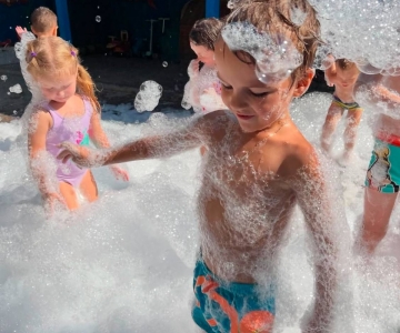 Пінна вечірка