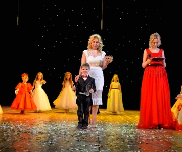 Шоу ФАНТАСТИЧНІ ДІТИ - Конкурс "Принц і Принцеса - 2019!"
