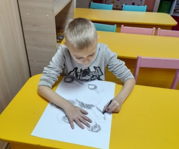 Вчимося малювати м'якими матеріалами