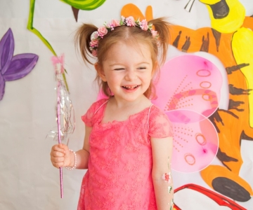 Вечірка Шоу Героїв у Світлинці