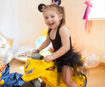 Вечірка Шоу Героїв у Світлинці