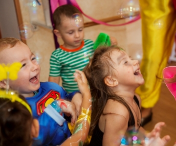 Вечірка Шоу Героїв у Світлинці