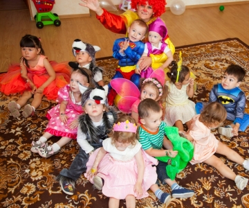 Вечірка Шоу Героїв у Світлинці