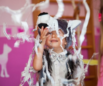 Вечірка Шоу Героїв у Світлинці