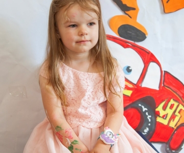 Вечірка Шоу Героїв у Світлинці