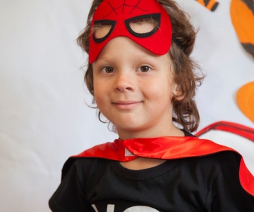 Вечірка Шоу Героїв у Світлинці