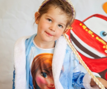 Вечірка Шоу Героїв у Світлинці