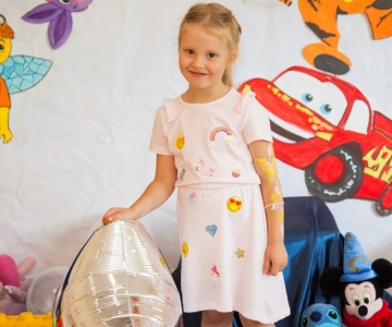 Вечірка Шоу Героїв у Світлинці