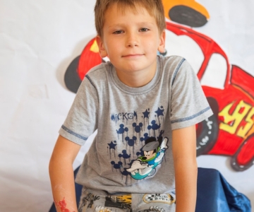 Вечірка Шоу Героїв у Світлинці