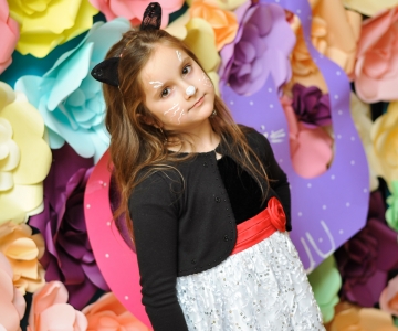 вечірка в стилі Мяу