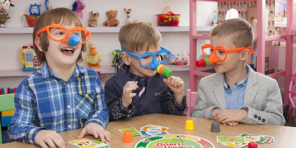  Дитячий центр раннього розвитку Світлинка в місті Луцьку.
У нас діє літній табір, маленька школа, художня студія, вокальна студія, класи фортепіано, англійський клуб, школа моделей, логопед. Тут завжди панує дружня та позитивна атмосфера!